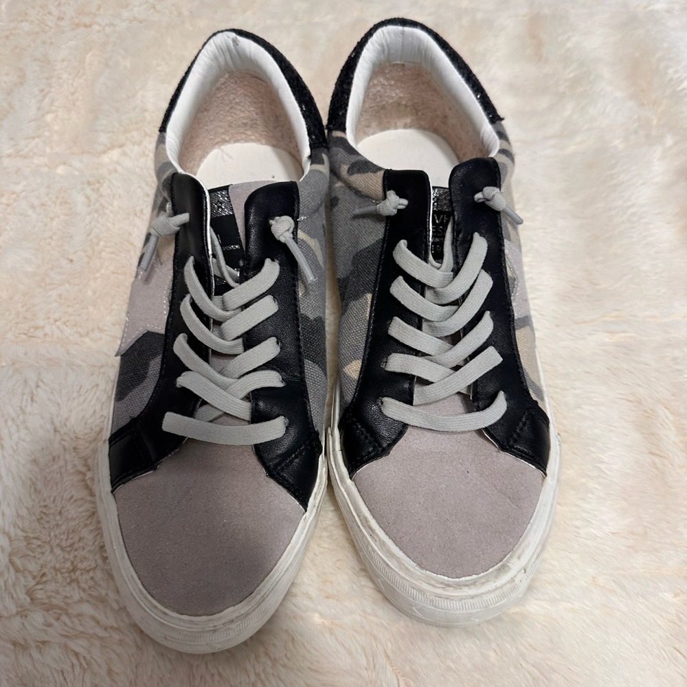 Vintage Havana camo star sneakers